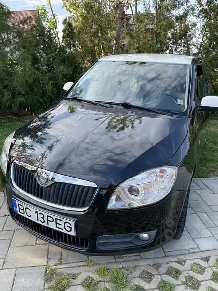 Utilizat 2010 Skoda Fabia Monovolum | 3.350 EUR - Imagine 1/4