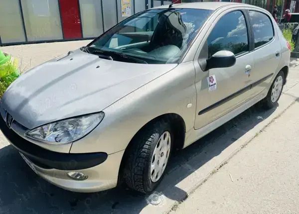 Utilizat 2006 Peugeot 206 Berlinǎ | 1.300 EUR - Imagine 1/4