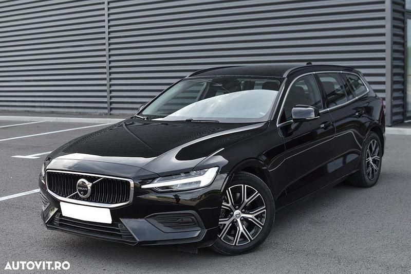 Negru Utilizat 2024 Volvo V60 Core Break | 36.900 EUR - Imagine 1/4