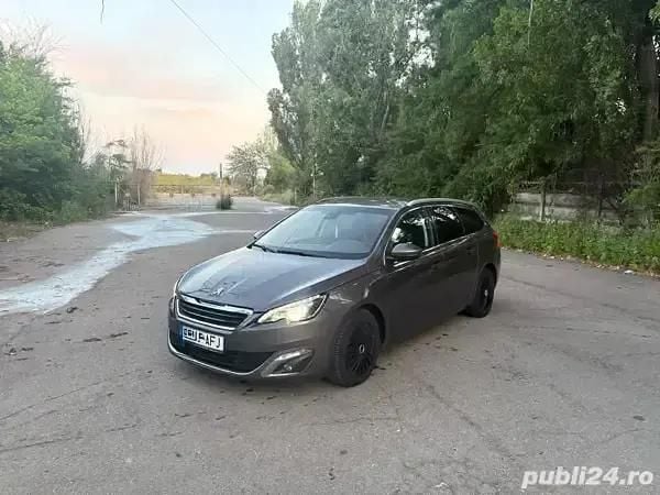 Bej Utilizat 2014 Peugeot 308 Break | 5.600 EUR (Preț bun) - Imagine 1/4