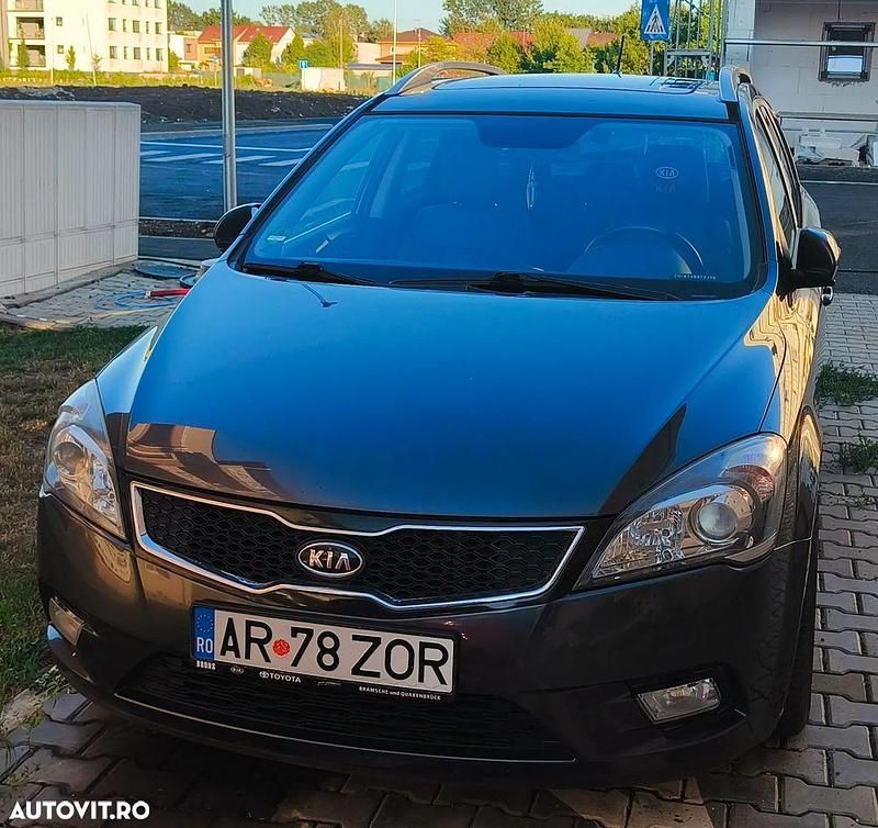 Culoaregri Utilizat 2010 Kia Ceed Sportswagon Edition 7 Break | 2.999 EUR - Imagine 1/4