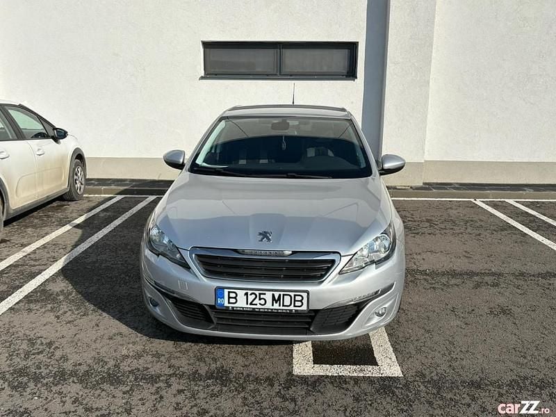 Second-hand Peugeot 308 120 CP (88 kW) 2015 Culoareargint Hatchback