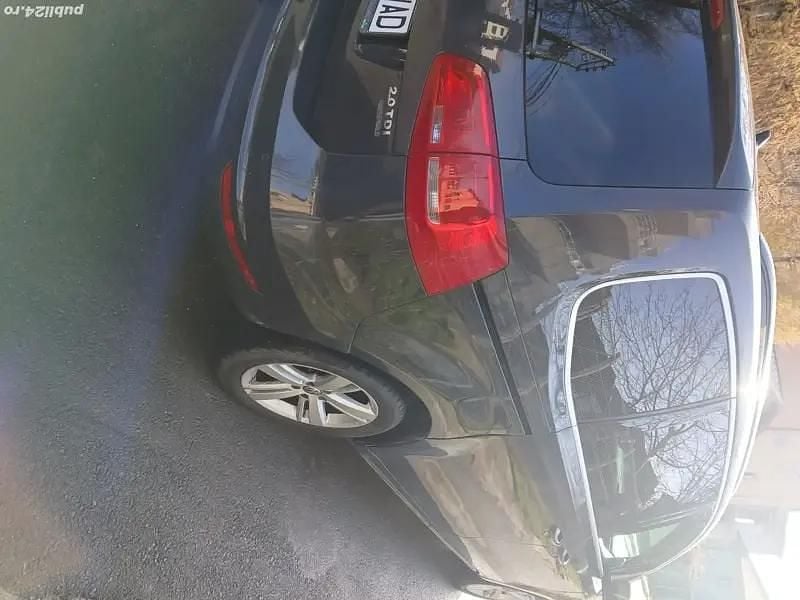 Second-hand VW Sharan 140 CP (102 kW) 2013 Monovolum