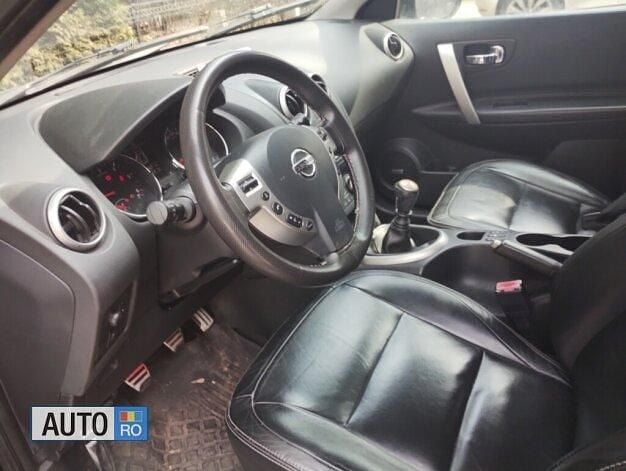 Second-hand Nissan Qashqai 110 CP (80 kW) 2012 Negru SUV