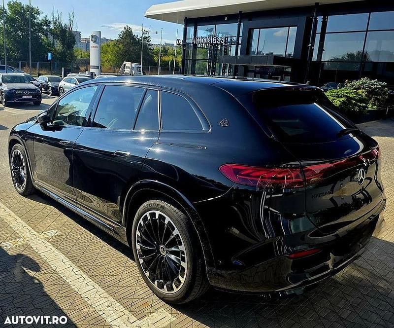 Second-hand Mercedes EQS450+ AMG line 264 kW (360 CP) 2023 Culoarenegru SUV