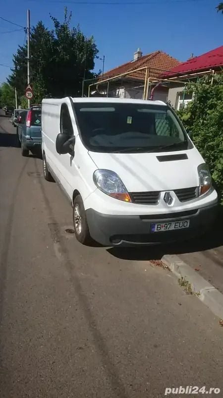 Second-hand Renault Trafic 84 CP (61 kW) 2012 Monovolum