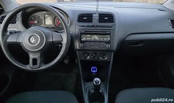 Utilizat 2012 VW Polo Coupe | 3.800 EUR (Preț OK) - Imagine 1/4