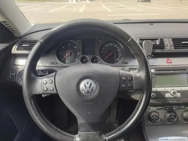 Utilizat 2009 VW Passat Berlinǎ | 3.099 EUR (Preț bun) - Imagine 1/4