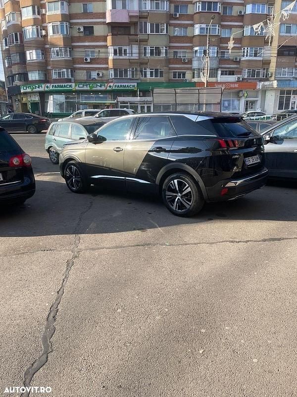 Second-hand Peugeot 3008 GT 130 CP (95 kW) 2019 Culoaremaro SUV
