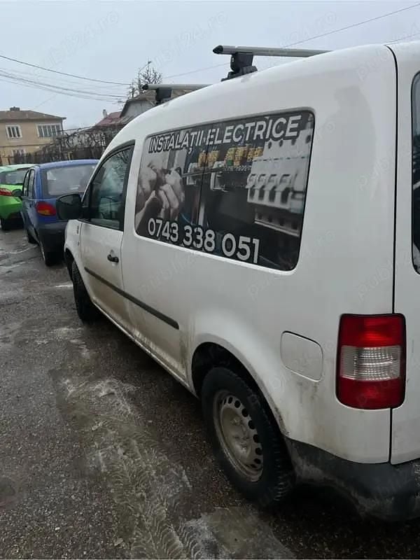 Second-hand VW Caddy 105 CP (77 kW) 2007 Alb Monovolum