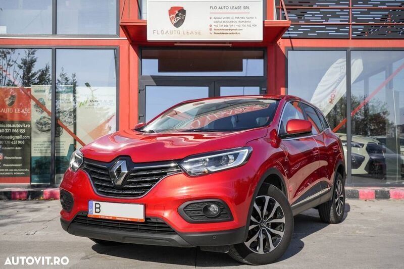 Rosu Utilizat 2022 Renault Kadjar SUV | 18.292 EUR (Puțin scump) - Imagine 1/4