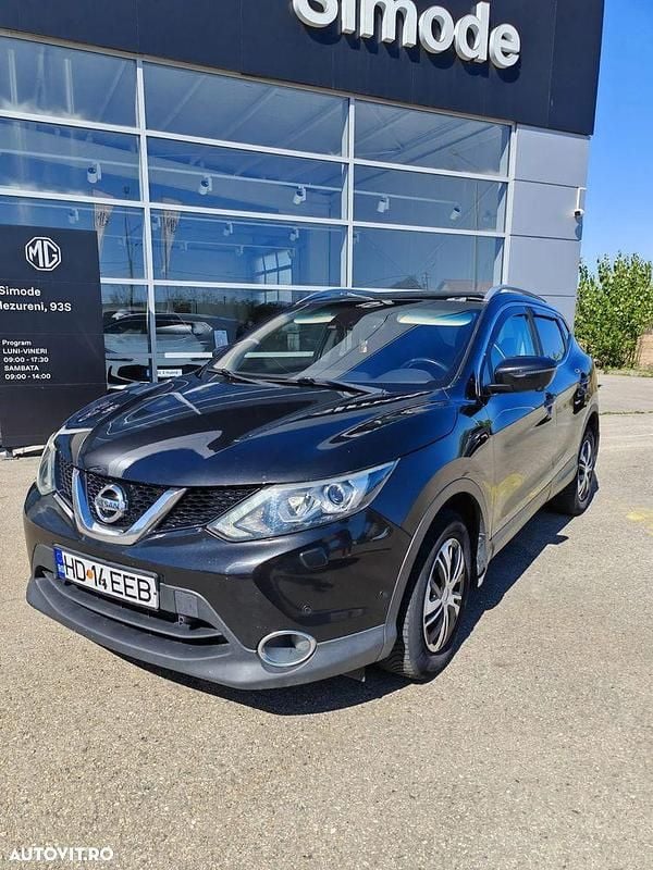 Culoarenegru Utilizat 2014 Nissan Qashqai SUV | 9.300 EUR (Preț OK) - Imagine 1/4