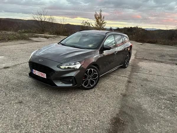 Utilizat 2020 Ford Focus ST Break | 11.999 EUR (Puțin scump) - Imagine 1/4