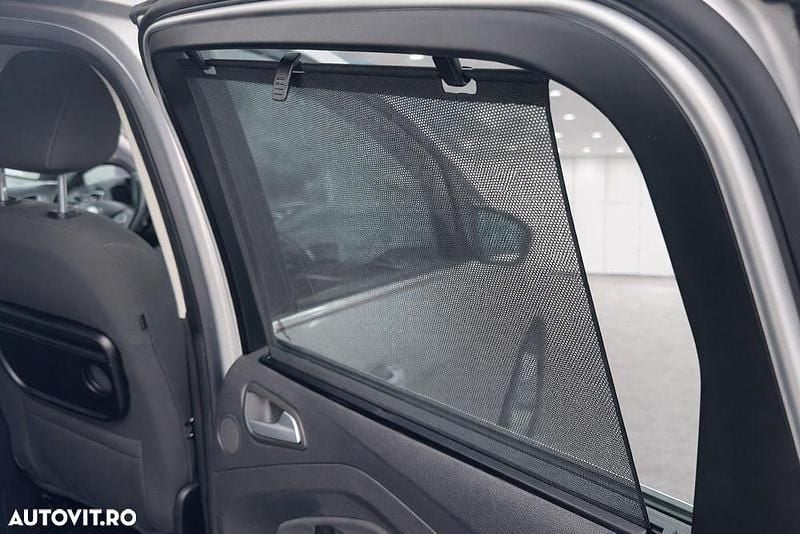 Second-hand Ford C-MAX 125 CP (91 kW) 2016 Culoareargint Monovolum