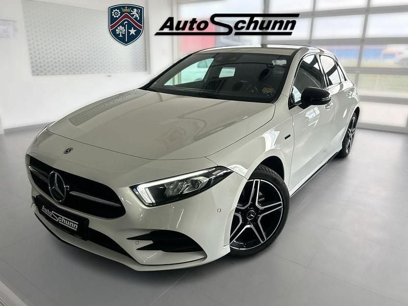 Second-hand Mercedes A250 AMG line 163 CP (119 kW) 2020 Hatchback