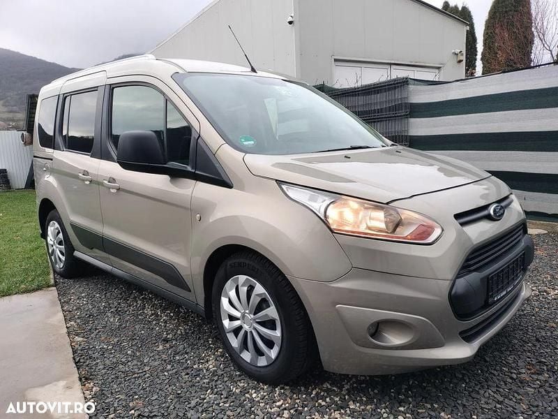 Culoaregri Utilizat 2014 Ford Tourneo Monovolum | 5.290 EUR - Imagine 1/4
