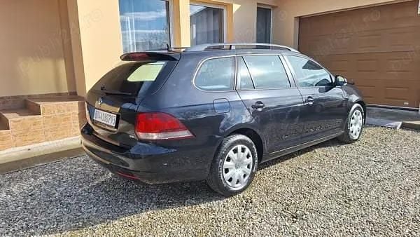 Second-hand VW Golf VI 105 CP (77 kW) 2010 Negru Hatchback