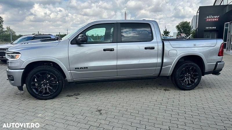 Second-hand Dodge Ram 540 CP (397 kW) 2025 Culoareargint Pickup