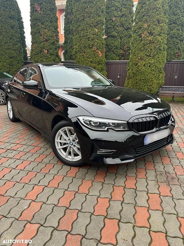 Second-hand BMW 330e 292 CP (214 kW) 2021 Culoarenegru Berlinǎ