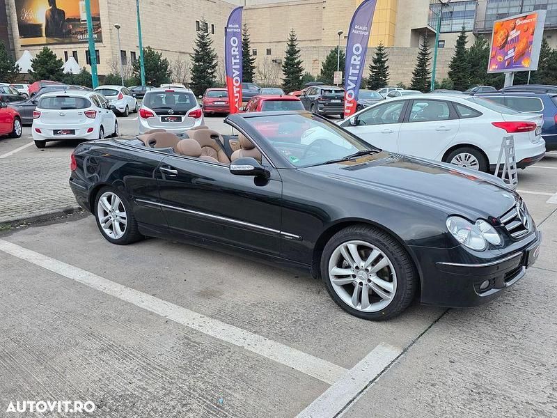Culoarenegru Utilizat 2008 Mercedes CLK280 Avantgarde Cabrio | 6.500 EUR - Imagine 1/4