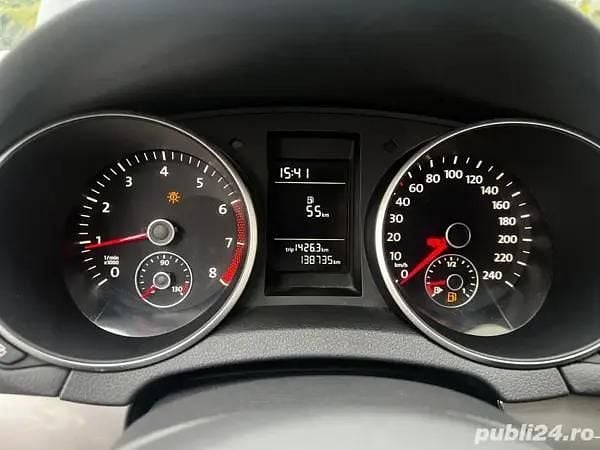 Utilizat 2010 VW Golf VI Berlinǎ | 4.200 EUR (Preț OK) - Imagine 1/4