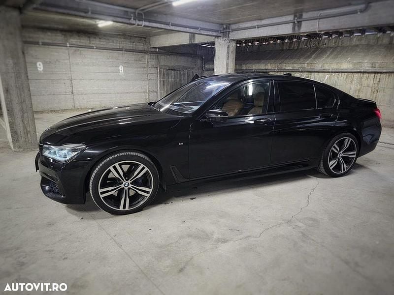 Second-hand BMW 750 Comfort Edition 400 CP (294 kW) 2017 Culoarenegru Berlinǎ