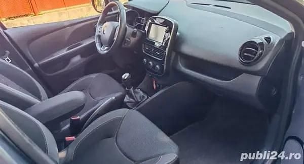 Utilizat 2018 Renault Clio GrandTour Break | 6.000 EUR (Preț OK) - Imagine 1/4