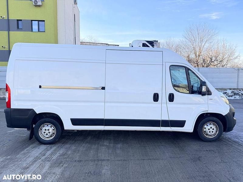 Second-hand Fiat Ducato 130 CP (95 kW) 2019 Culoarealb Van