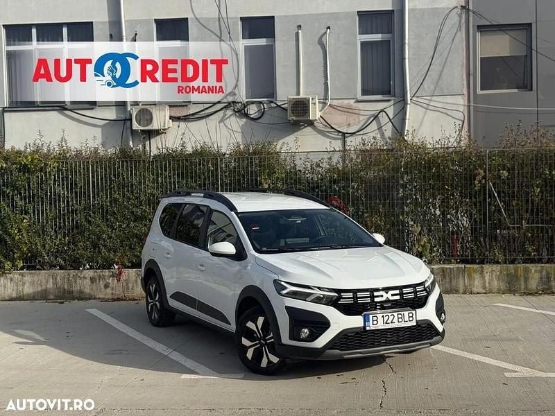 Culoarealb Utilizat 2024 Dacia Jogger Expression Monovolum | 17.500 EUR (Preț OK) - Imagine 1/4