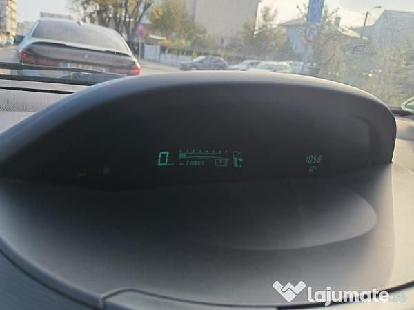 Utilizat 2008 Toyota Yaris | 3.750 EUR (Preț OK) - Imagine 1/4