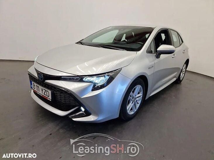 Gri Utilizat 2022 Toyota Corolla Hatchback | 16.898 EUR (Preț bun) - Imagine 1/4