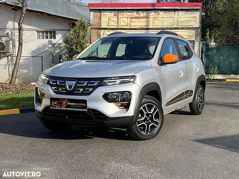 Culoareargint Utilizat 2022 Dacia Spring Extreme Hatchback | 10.390 EUR (Preț OK) - Imagine 1/4
