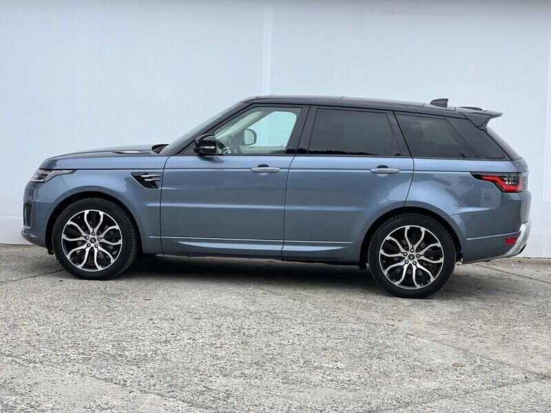 Second-hand Land Rover Range Rover Sport Dynamic 2018 Byron blue SUV