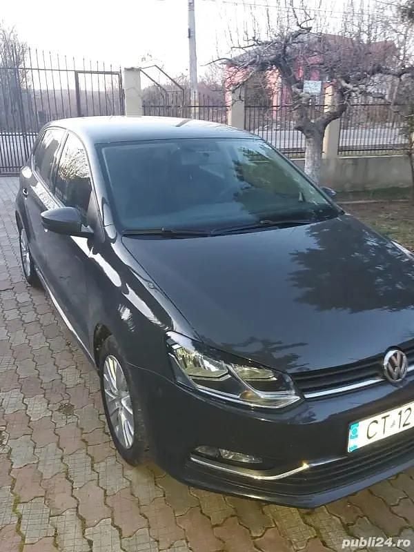 Utilizat 2016 VW Polo Hatchback | 8.200 EUR (Preț bun) - Imagine 1/4