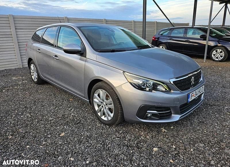 Second-hand Peugeot 308 Active 120 CP (88 kW) 2018 Culoaregri Break
