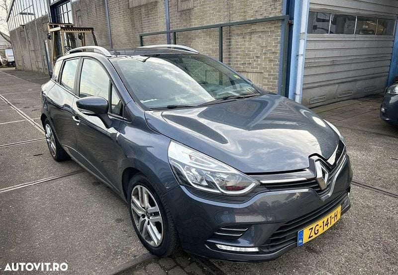 Culoarealb Second-hand 2019 Renault Clio GrandTour LIMITED Break | 5.000 EUR (Super Preț) - Imagine 1/4
