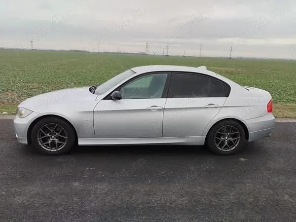 Second-hand BMW 320 150 CP (110 kW) 2007 Berlinǎ