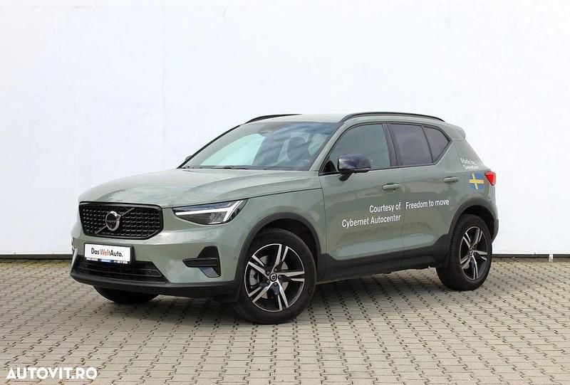 Culoareverde Utilizat 2025 Volvo XC40 Ultimate SUV | 45.254 EUR - Imagine 1/4