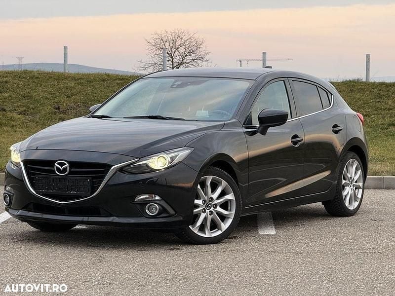 Culoarenegru Second-hand 2014 Mazda 3 Sports-Line Berlinǎ | 10.500 EUR (Scump) - Imagine 1/4