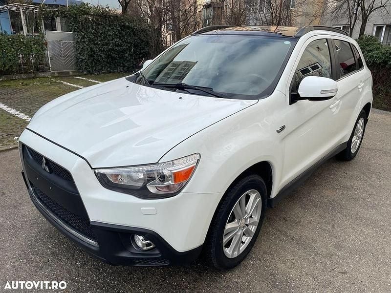 Second-hand Mitsubishi ASX Intense 150 CP (110 kW) 2011 Culoarealb SUV