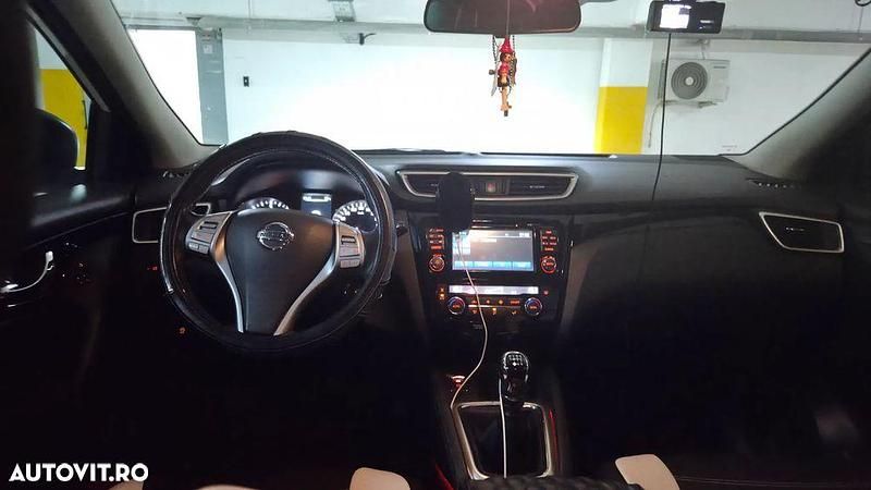 Second-hand Nissan Qashqai Acenta 110 CP (80 kW) 2017 Culoarealb SUV