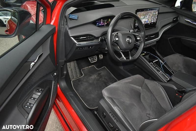 Second-hand Skoda Enyaq iV 150 kW (204 CP) 2023 Culoarerosu SUV