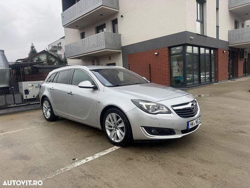 Second-hand Opel Insignia Business Innovation 170 CP (125 kW) 2015 Culoareargint Break
