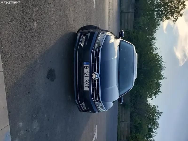 Utilizat 2017 VW Passat Berlinǎ | 16.000 EUR (Super Preț) - Imagine 1/4