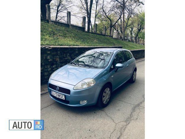 Second-hand Fiat Grande Punto 60 CP (44 kW) 2006 Albastru Hatchback