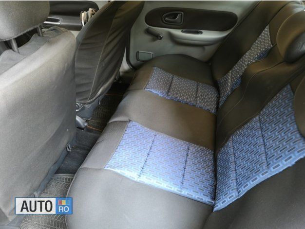 Second-hand Renault Symbol 65 CP (47 kW) 2007 Argintiu Berlinǎ