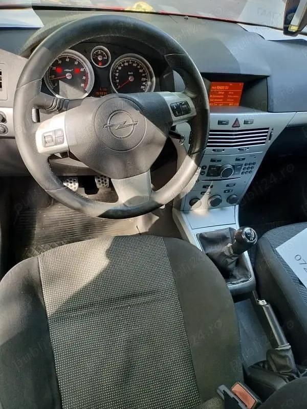 Utilizat 2007 Opel Astra | 2.400 EUR - Imagine 1/4