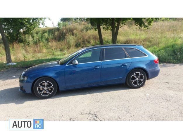 Albastru Utilizat 2011 Audi A4 Break | 14.000 EUR - Imagine 1/3