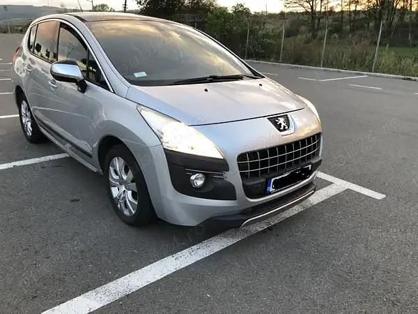 Utilizat 2011 Peugeot 3008 SUV | 6.950 EUR - Imagine 1/4