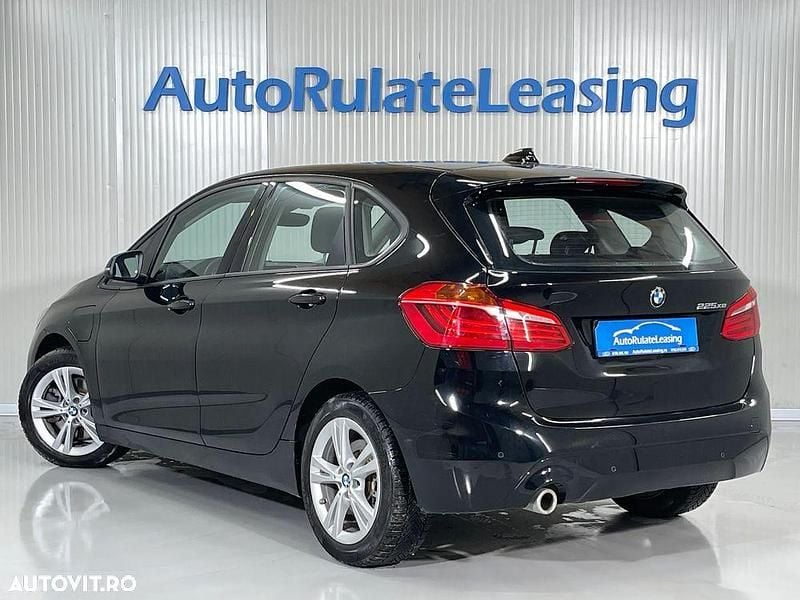 Second-hand BMW 225 Comfort Edition 220 CP (161 kW) 2021 Culoarenegru Monovolum